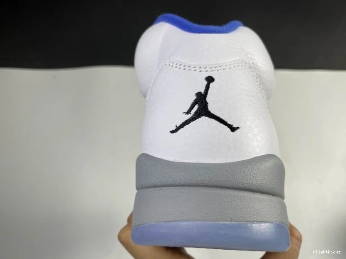 Retro Air Stealth (2021) 5 White Jordan DD0587-140 0722